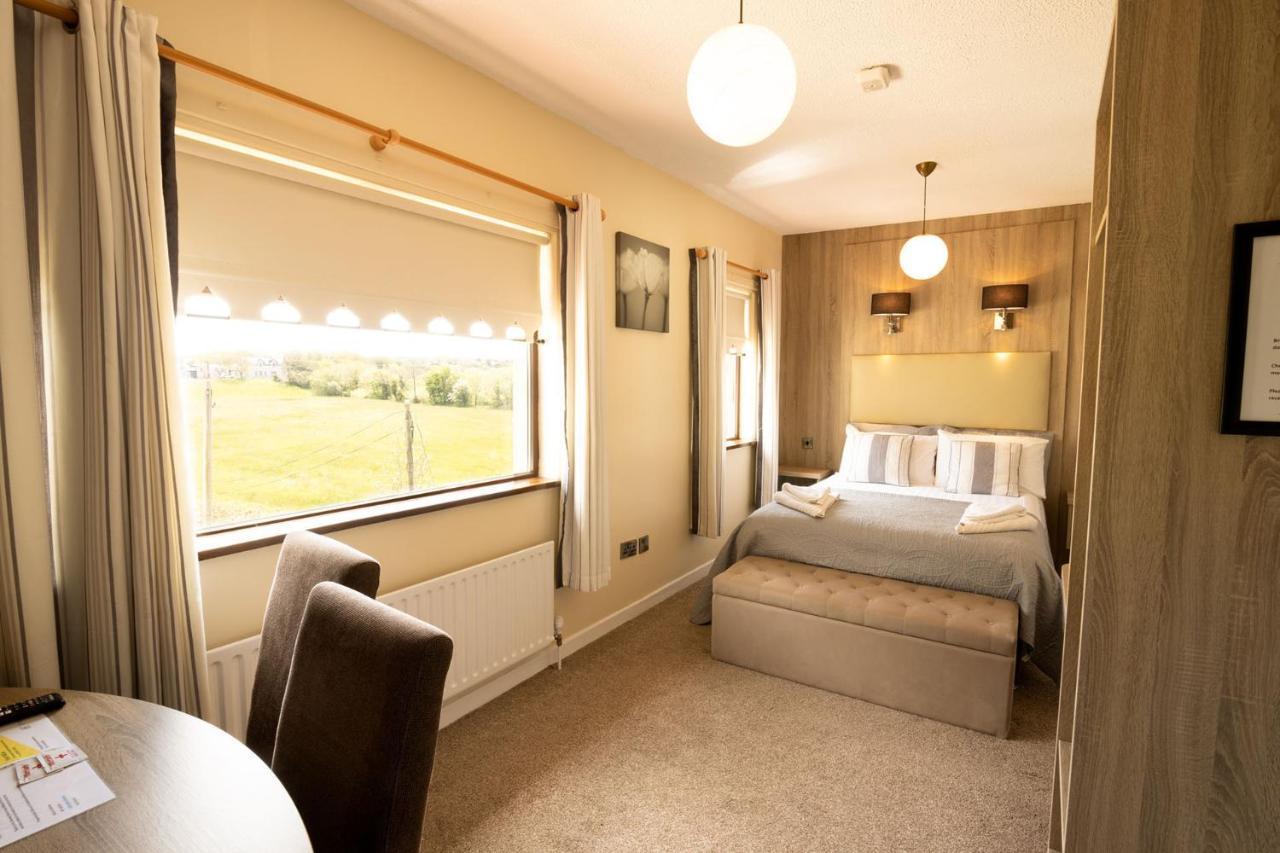 Station House Bed & Breakfast Ennistimon Exterior foto